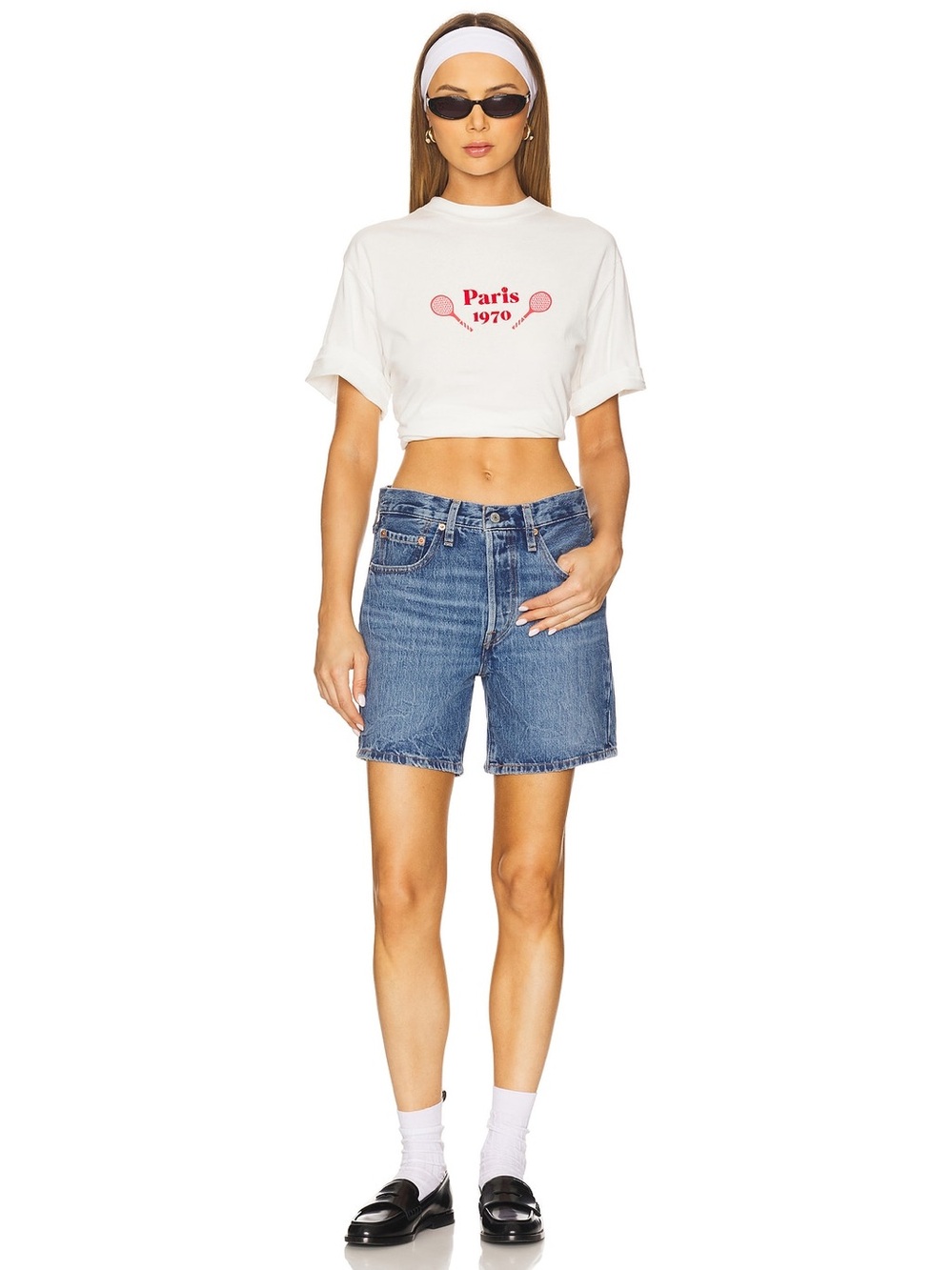 Levi’s 501 Mid Thigh Shorts NWT Blue Beauty Medium Wash High Rise Denim Size 32